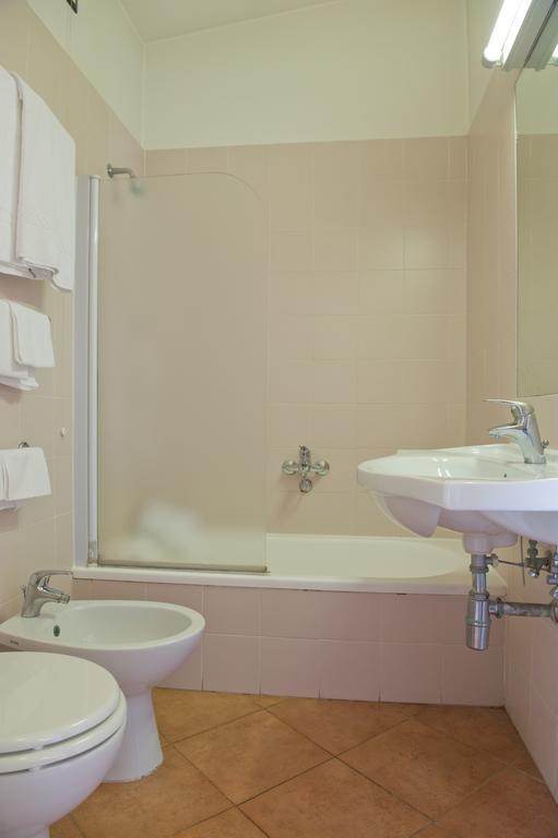 Autohotel Ravenna Kamer foto