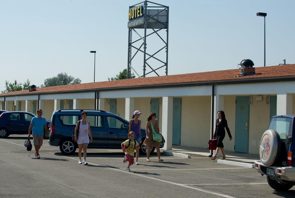Autohotel Ravenna Buitenkant foto